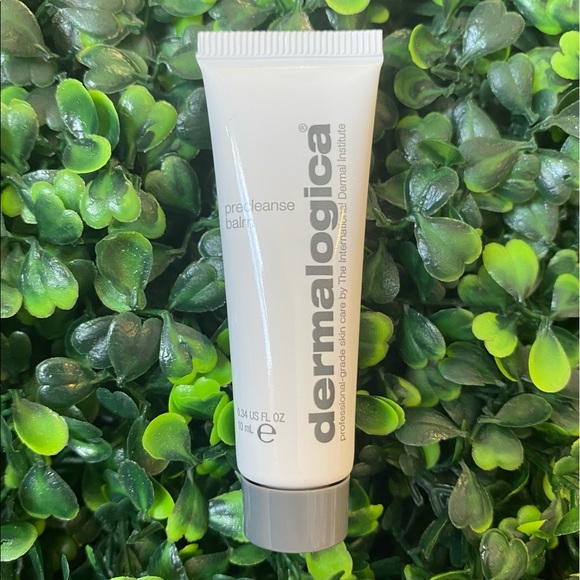 5pc. Dermalogica Skincare Set - Picture 6 of 8